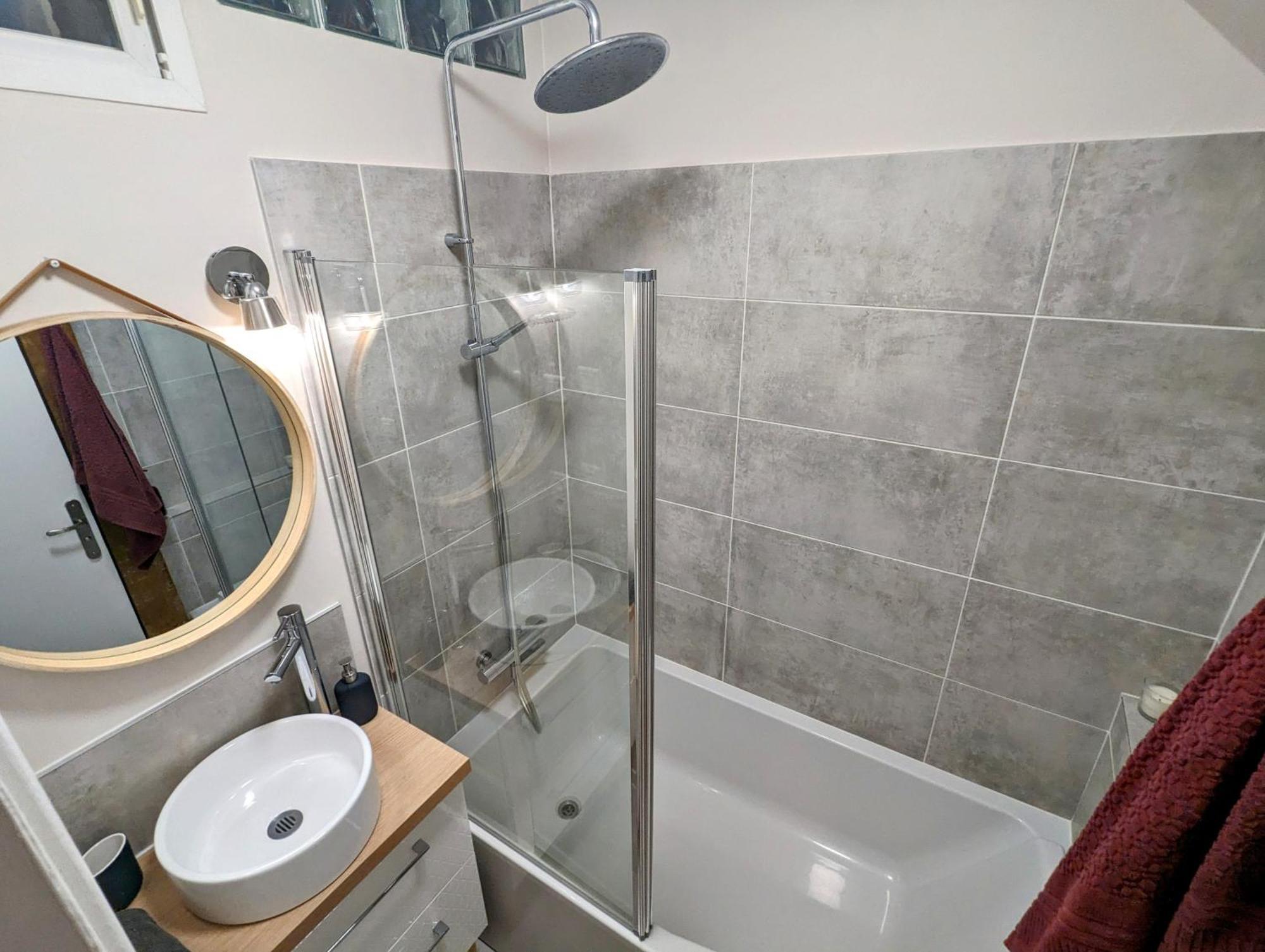 Artist Home - City Center - Bathtub - Terrasse - Full Appartment Rouen Luaran gambar